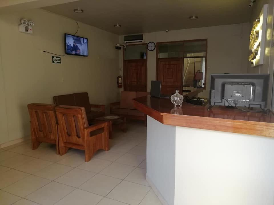 Tarapoto Hostal *** Hotel Iquitos Buitenkant foto